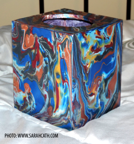 Sample of an acrylic pour tissue box by www.sarahcath.com