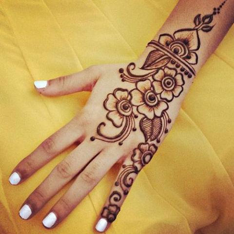 Henna design